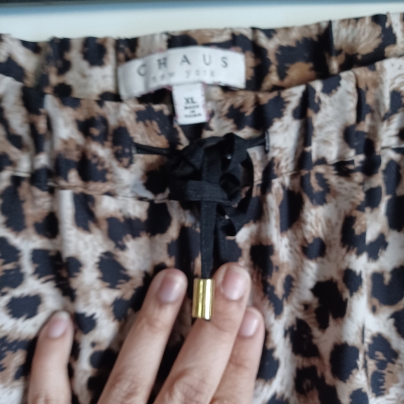 Chaus 2 PC Leopard pants and jacket - Picture 3 of 5